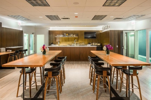 Kinzie Hotel image 35