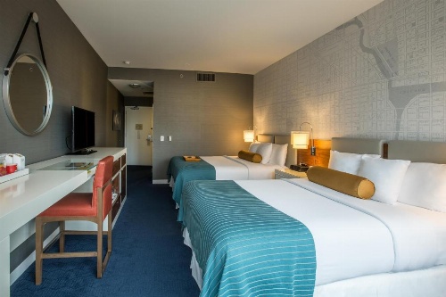 Kinzie Hotel image 37